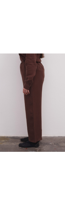 Stoa Pants, Ama Brown