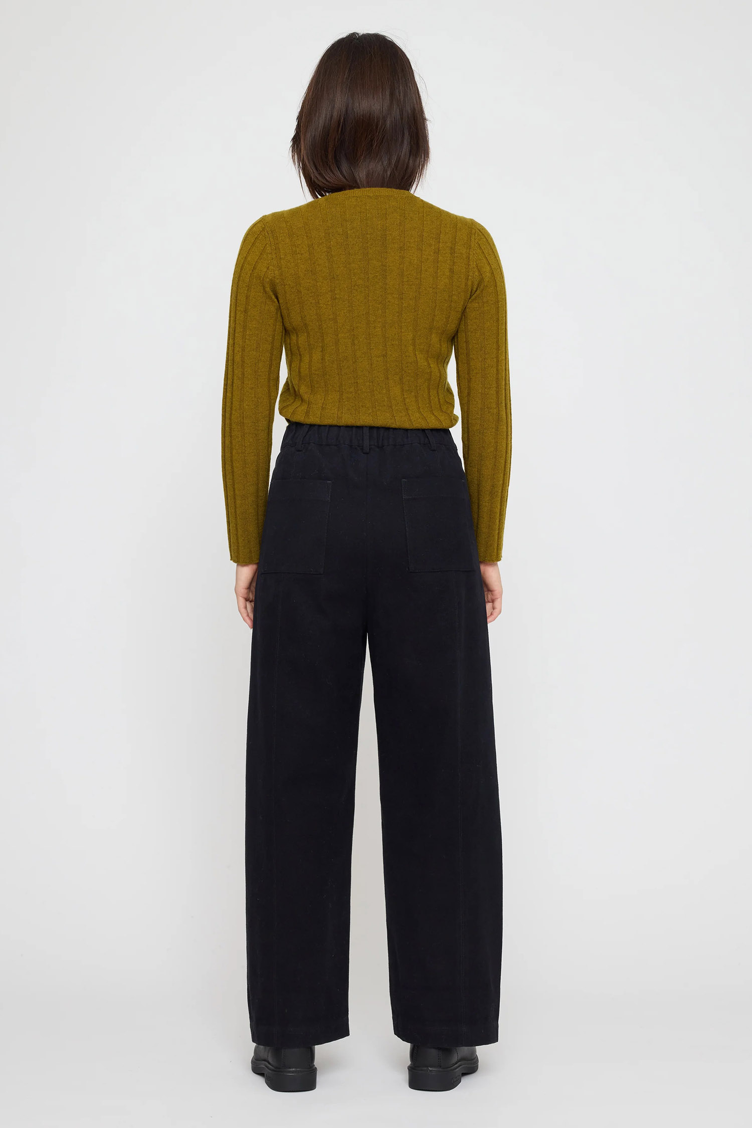 7115 by Szeki - Straight Legged Trouser, Black - OOID Store, CHF