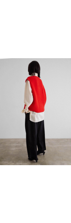 Ishi Vest, Tomate