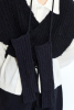 Mijikai Mittens, Black