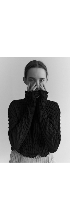 Hagu Sweater, Black