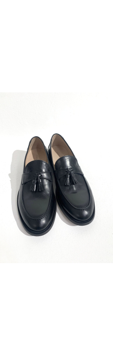 Alfred Moccasin, Barron Nero