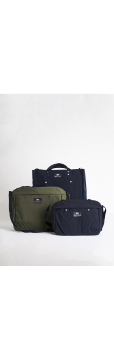 Pochette M Ultra Light, Black