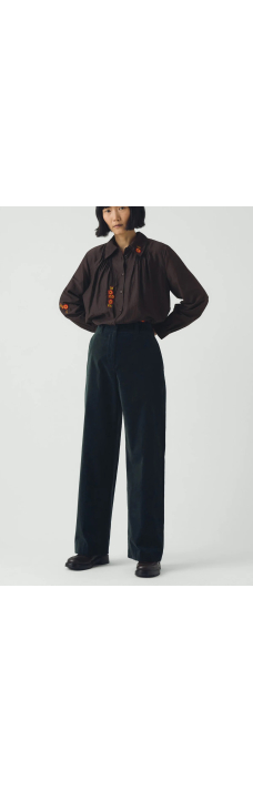 Straight Trousers, Oil