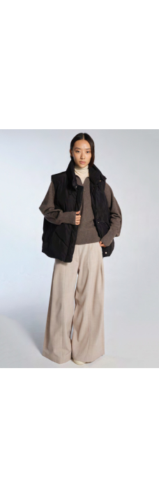 Lisi Vest, Black