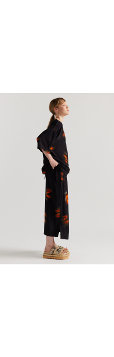 Airfoil Skirt, Black Orange